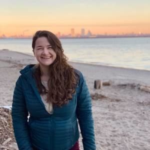 Meet your Posher, Stacy